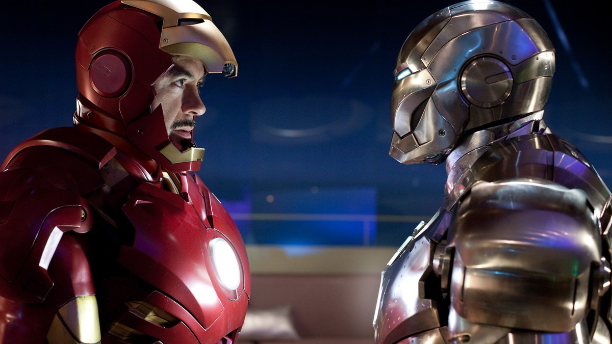 Tony Stark and War Machine in Iron Man 2
