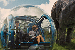 Stars Chris Pratt and Bryce Dallas Howard share their memories of watching Jurassic Park for the first time.